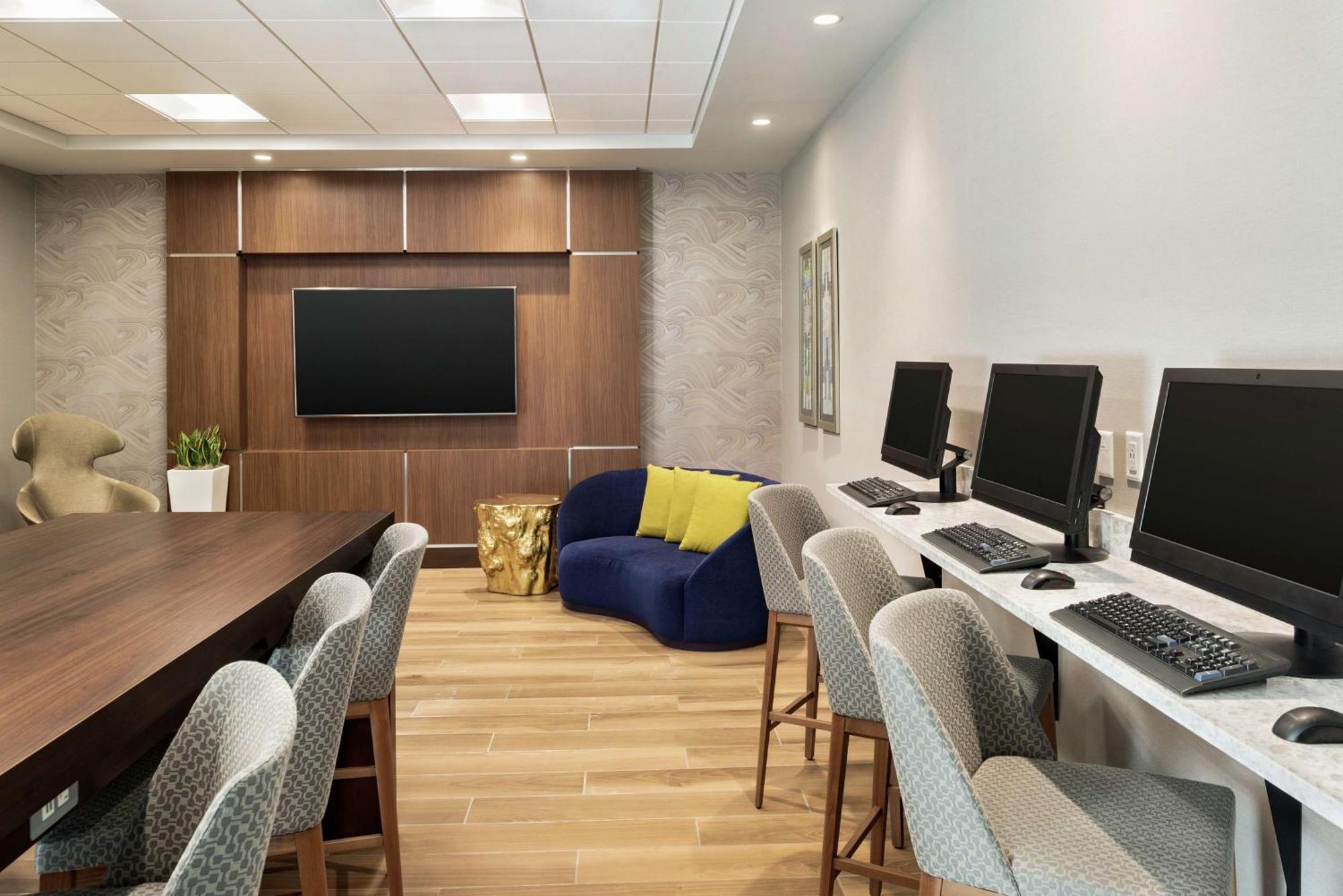 Embassy Suites By Hilton Indianapolis Downtown Ngoại thất bức ảnh