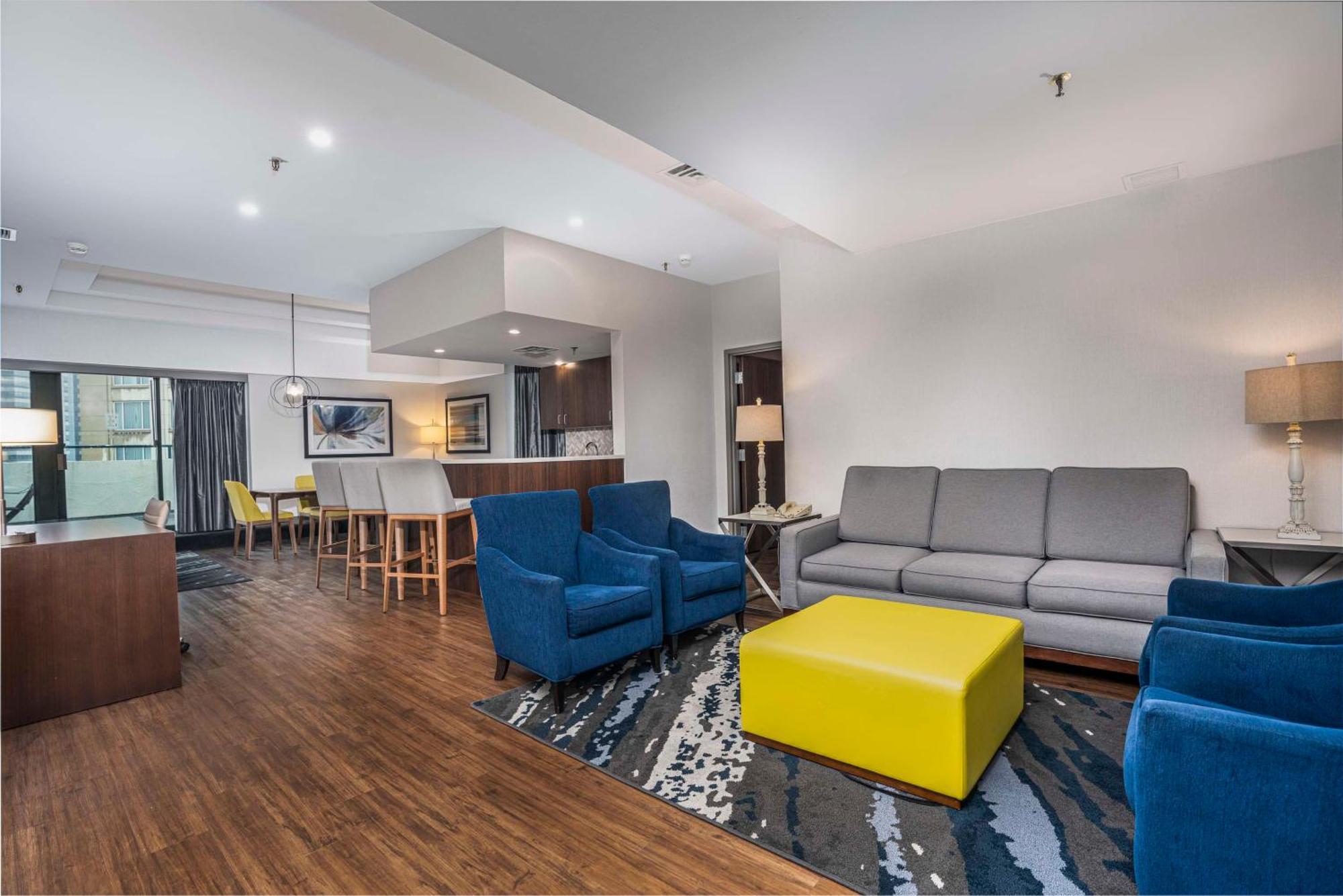 Embassy Suites By Hilton Indianapolis Downtown Ngoại thất bức ảnh